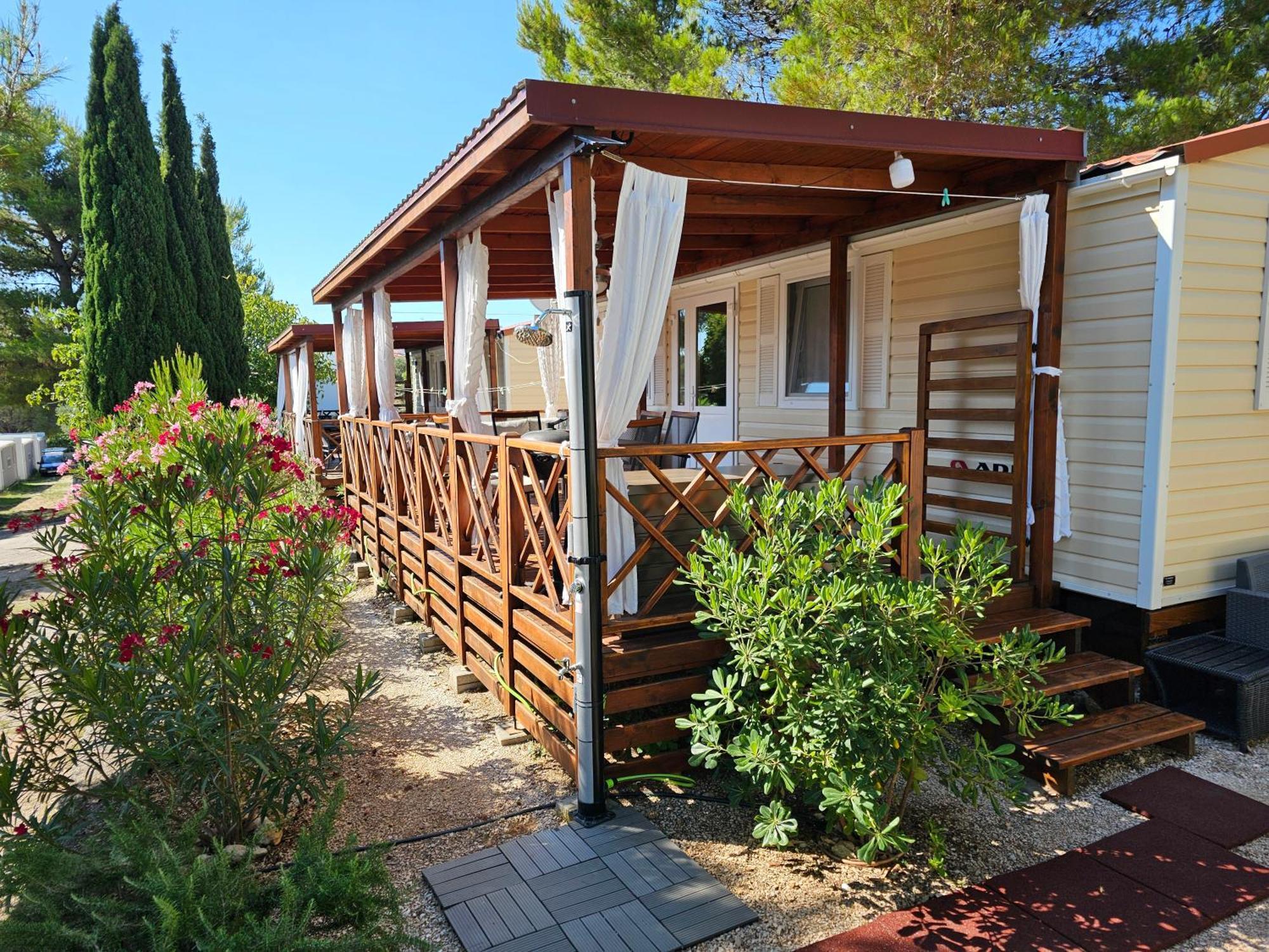Mobile Home Sea Fairy , Jezera , Murter Tisno Exterior photo